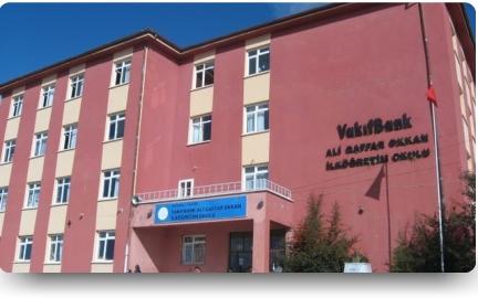 Vakıfbank Gaffar Okkan Ortaokulu Fotoğrafı